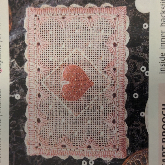 Just CrossStitch Magazine February 1999 - Picture 10 of 13